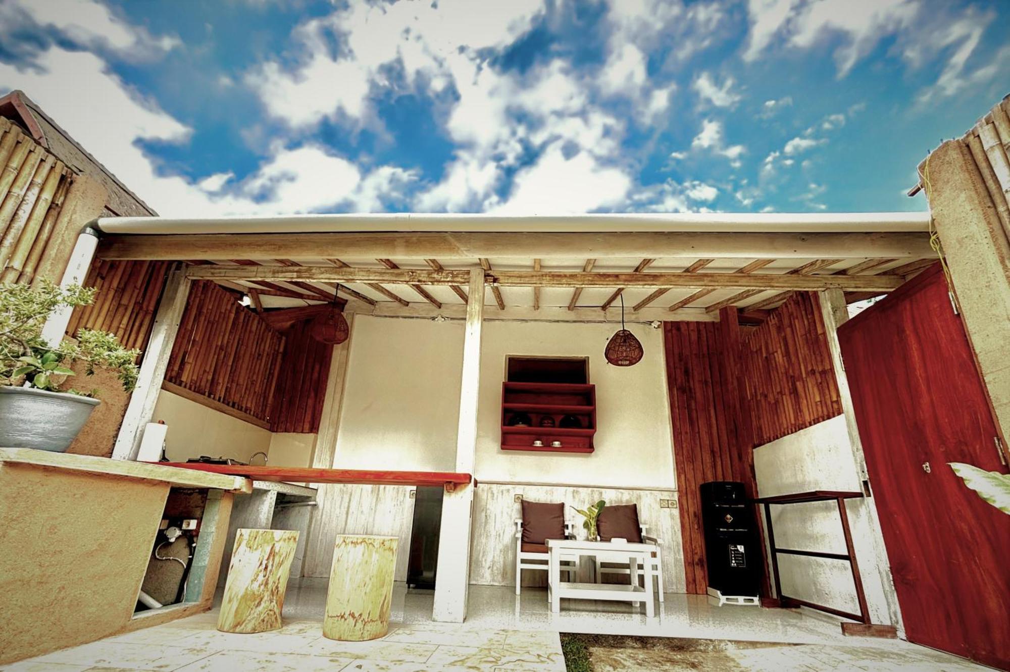D'Gilian Bungalow Gili Trawangan Extérieur photo