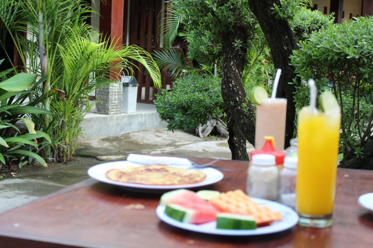D'Gilian Bungalow Gili Trawangan Extérieur photo